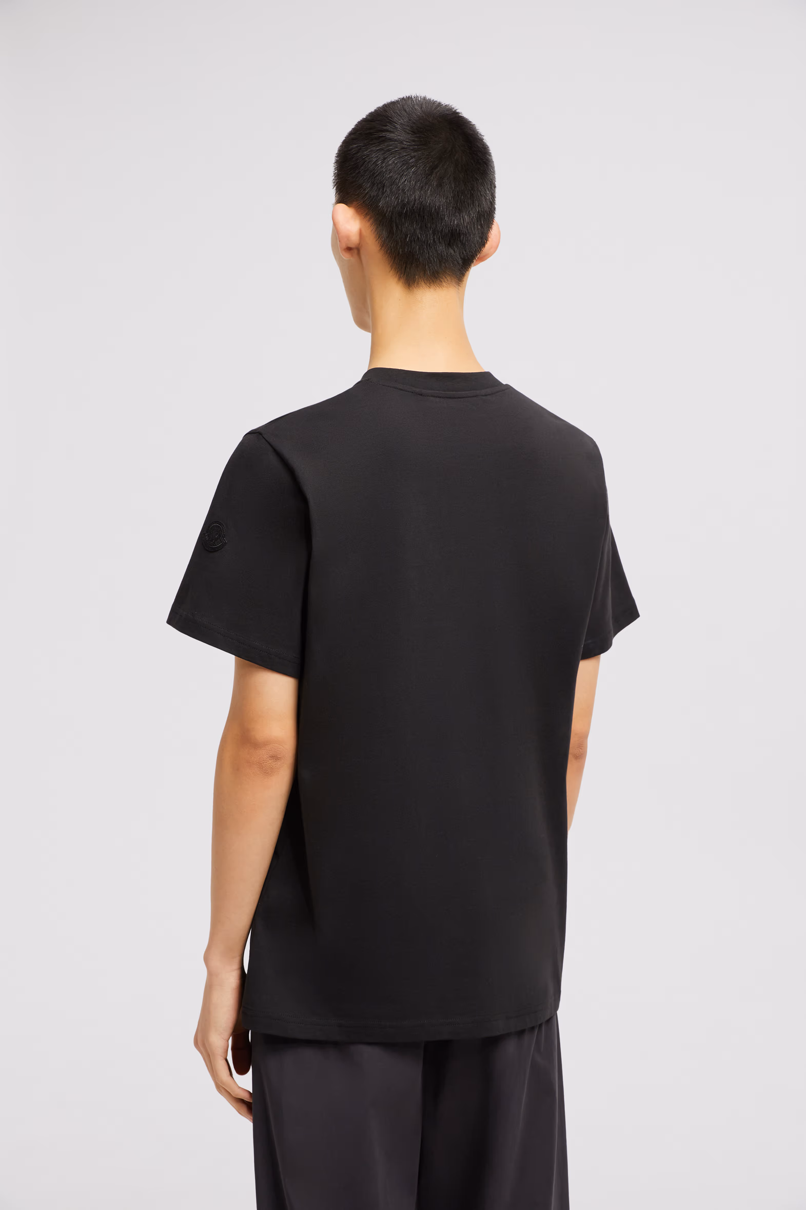 Curved Logo Cotton T-Shirt Men Black Moncler 5